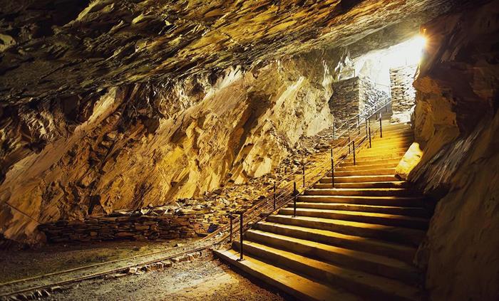 Llanfair Slate Caverns & Farm Park